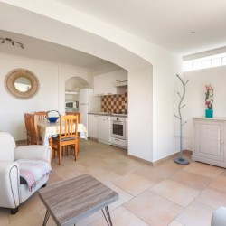 Location Villa Cavalire - Votre Oasis de Rve sur la Cote d'Azur